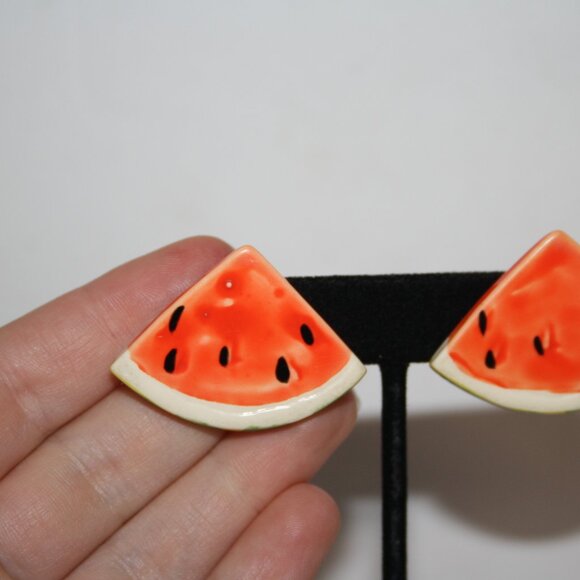 Beautiful vintage ceramic watermelon post earrings 1.5" wide - Picture 3 of 5